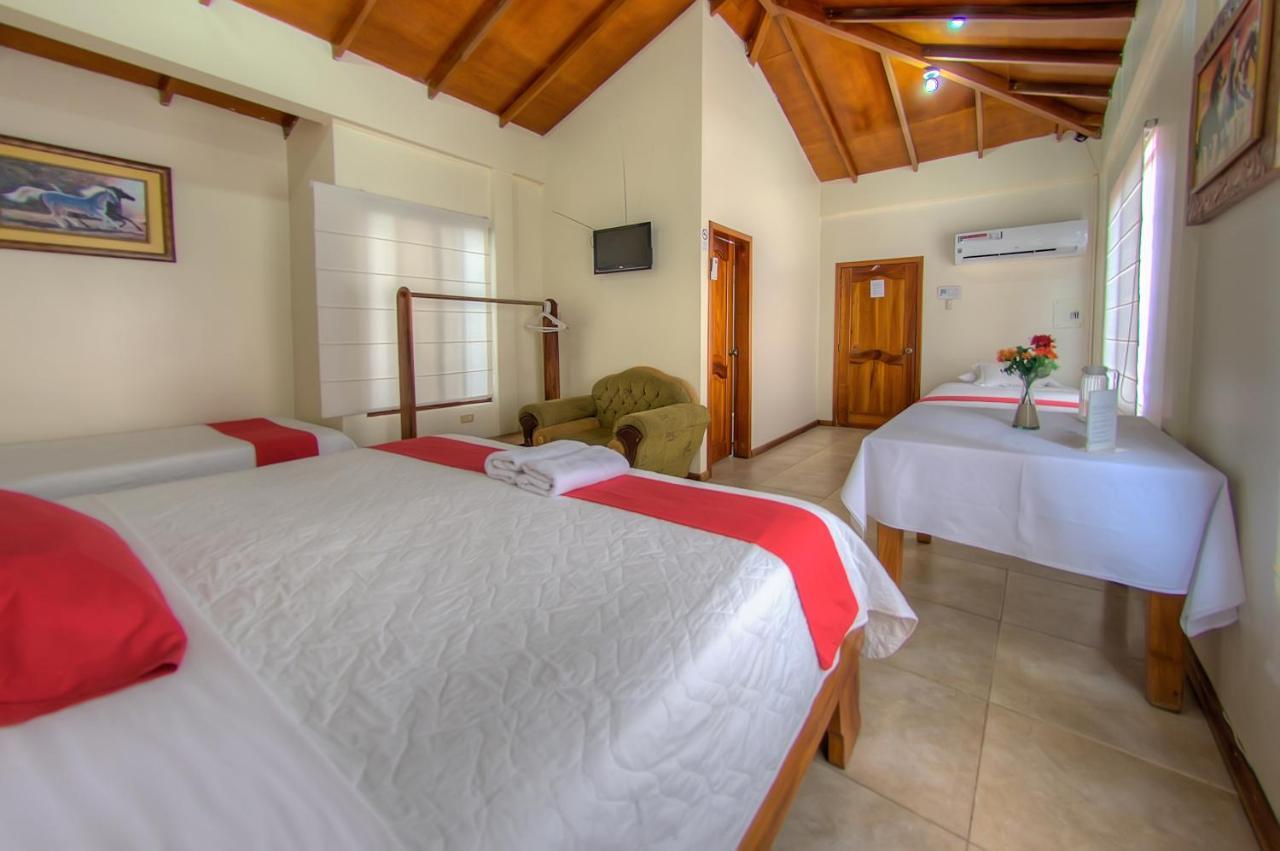 Hotel San Vicente Galapagos Puerto Villamil Dış mekan fotoğraf